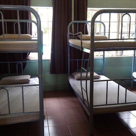 Jesselton Cabin Kota Kinabalu Exteriör bild
