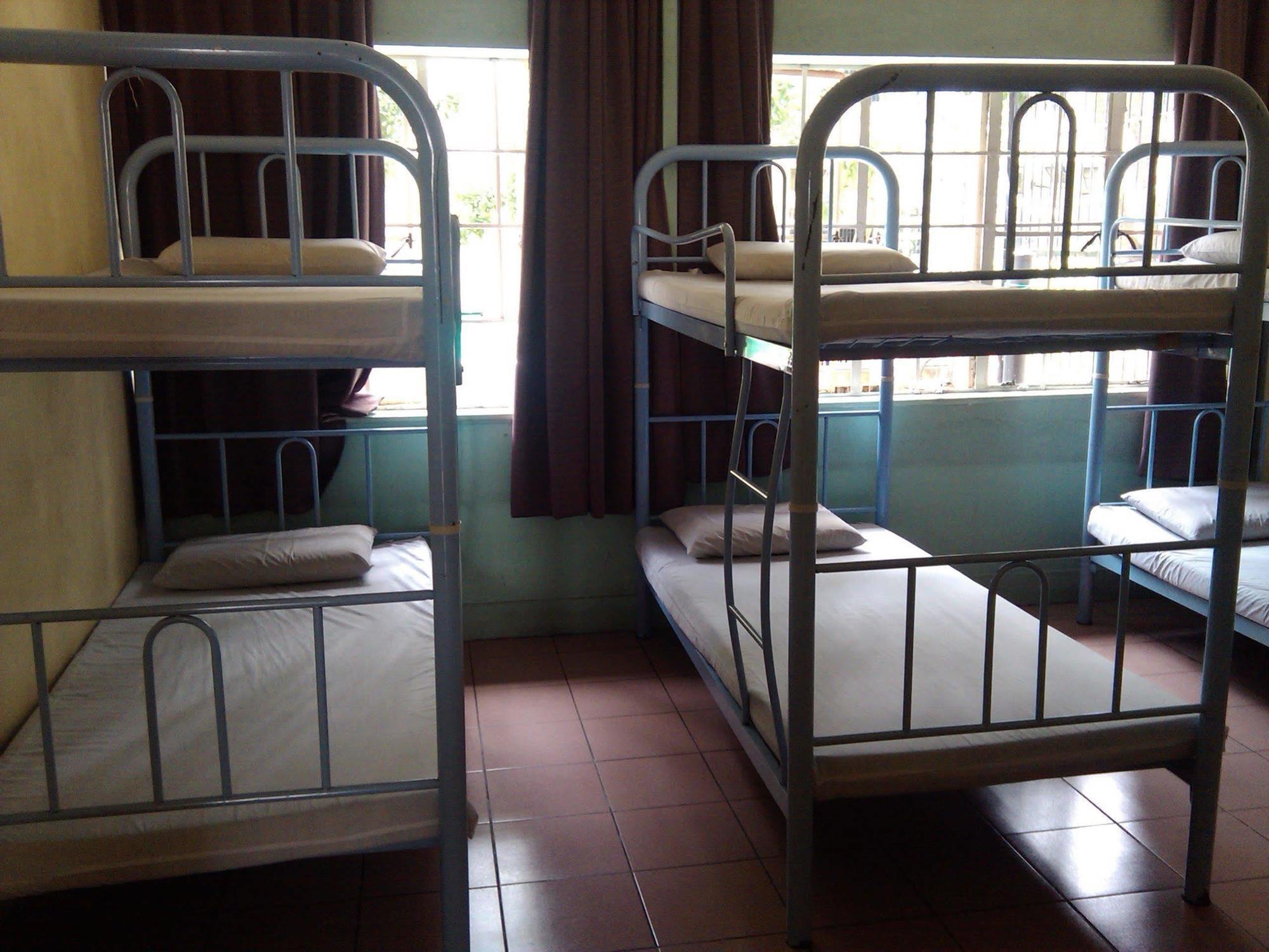 Jesselton Cabin Kota Kinabalu Exteriör bild